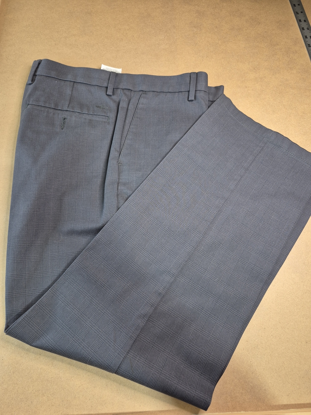Dockers Men's Gray Plaid Dress Pants 32x29